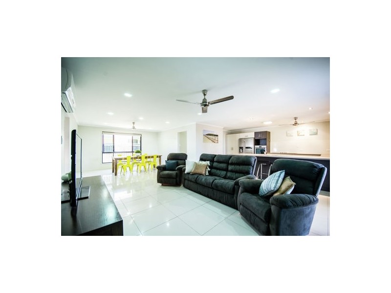 31 Osprey Close, Slade Point QLD 4740