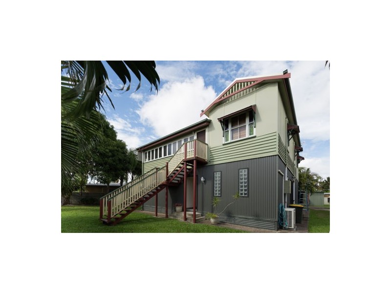 375 Shakespeare Street, West Mackay QLD 4740