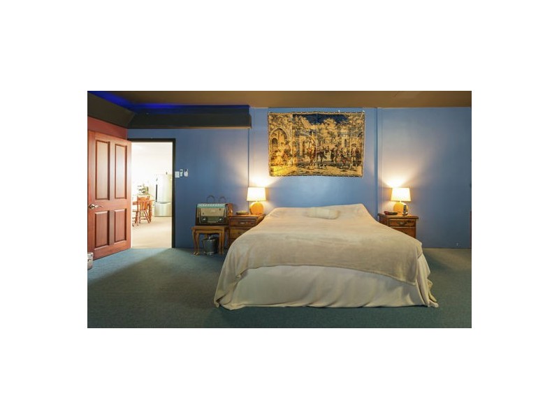 375 Shakespeare Street, West Mackay QLD 4740
