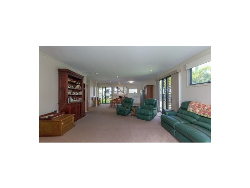 375 Shakespeare Street, West Mackay QLD 4740