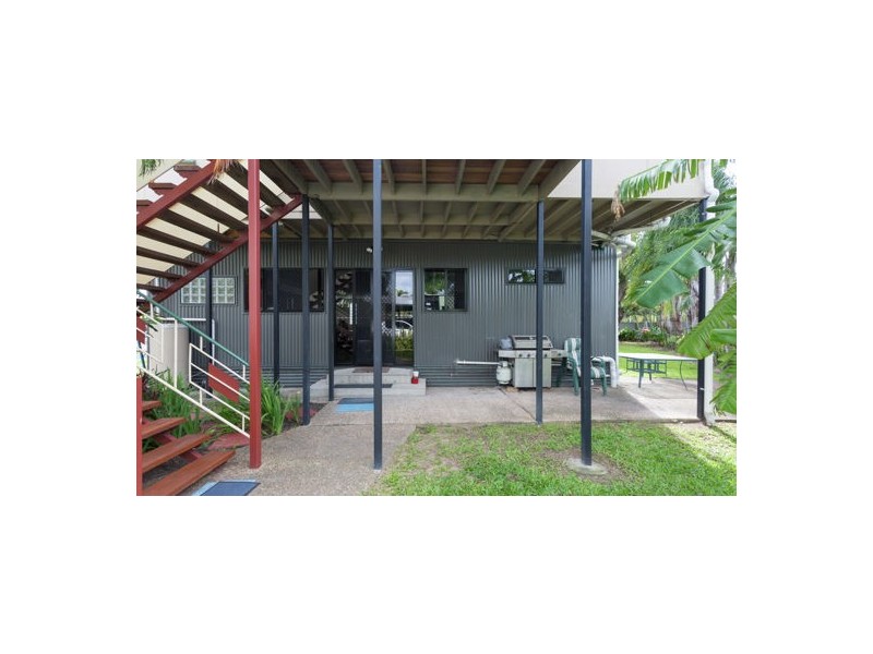 375 Shakespeare Street, West Mackay QLD 4740