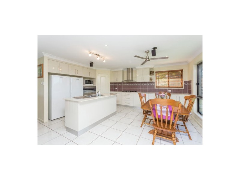 11 Polly Crescent, Richmond QLD 4740