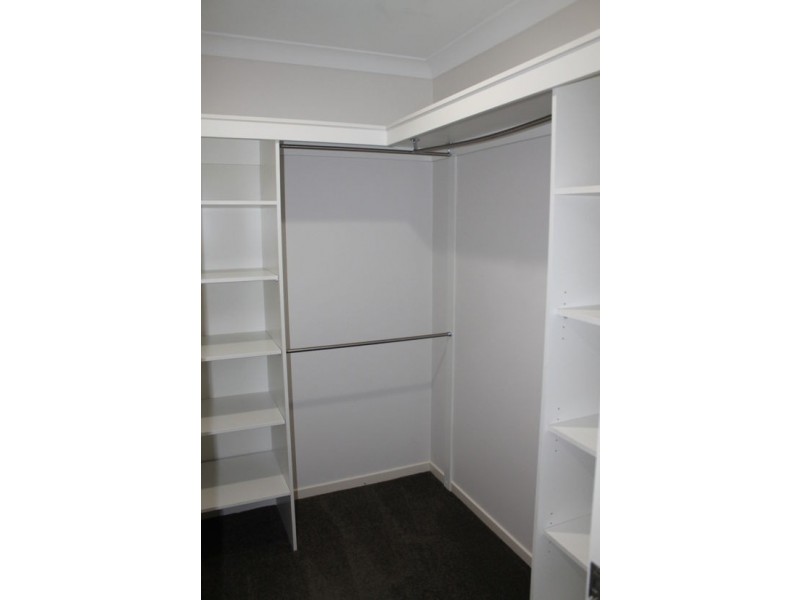 1 Drury Street, Bakers Creek QLD 4740