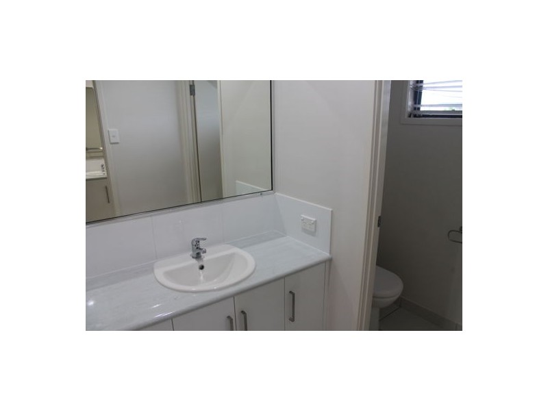 1 Drury Street, Bakers Creek QLD 4740