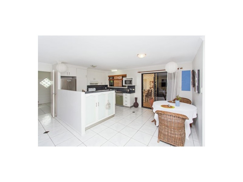 13 Eden Court, Glenella QLD 4740