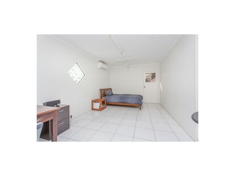 13 Eden Court, Glenella QLD 4740