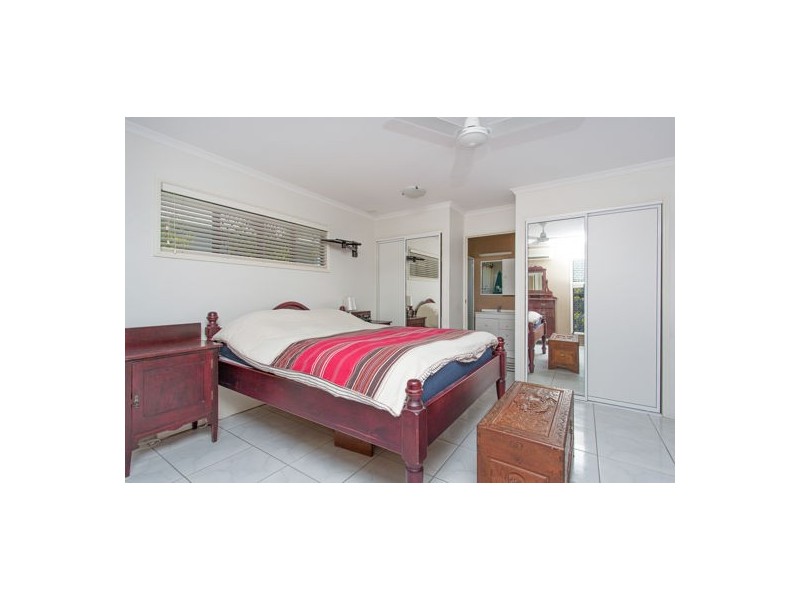 13 Eden Court, Glenella QLD 4740
