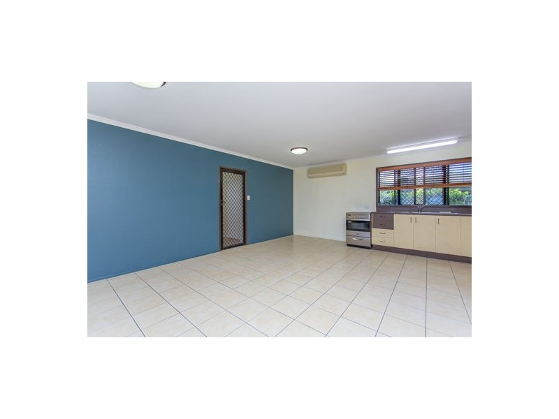 13 Eden Court, Glenella QLD 4740