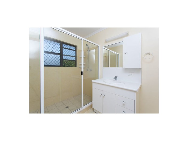 13 Eden Court, Glenella QLD 4740
