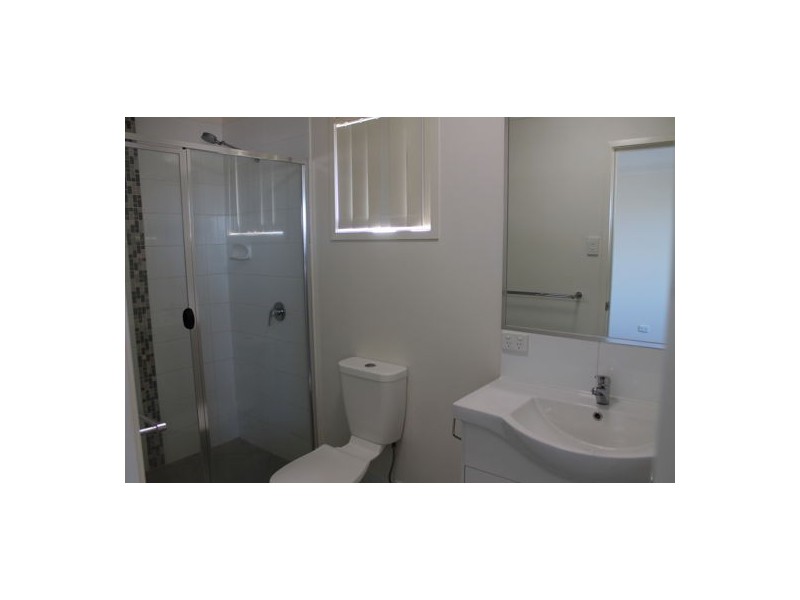 9 Williamtown Court, Rural View QLD 4740