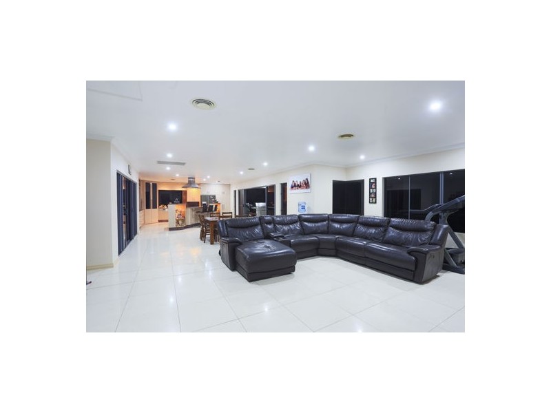 20 Champion Court, Alligator Creek QLD 4740
