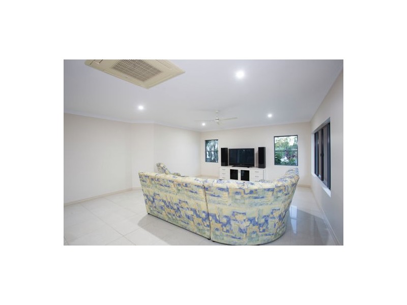20 Champion Court, Alligator Creek QLD 4740