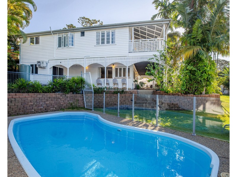 1 Gladstone Street, Eimeo QLD 4740