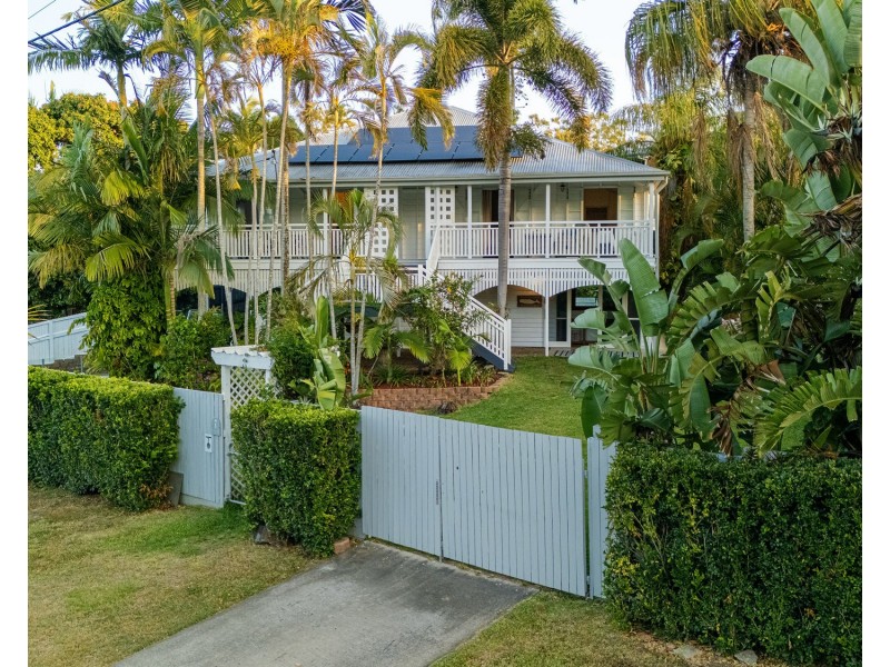 1 Gladstone Street, Eimeo QLD 4740