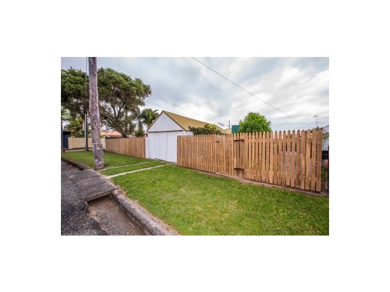 19A Holland Street, West Mackay QLD 4740