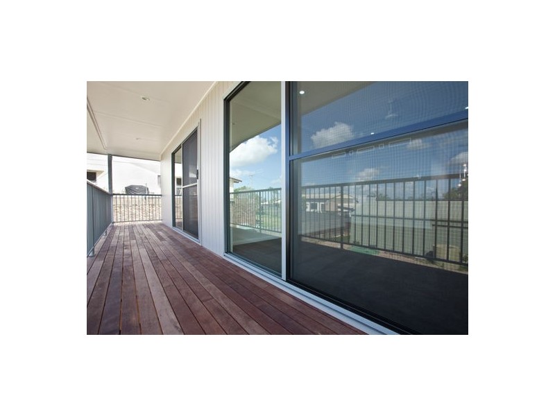 15 Barrier Street, Eton QLD 4741