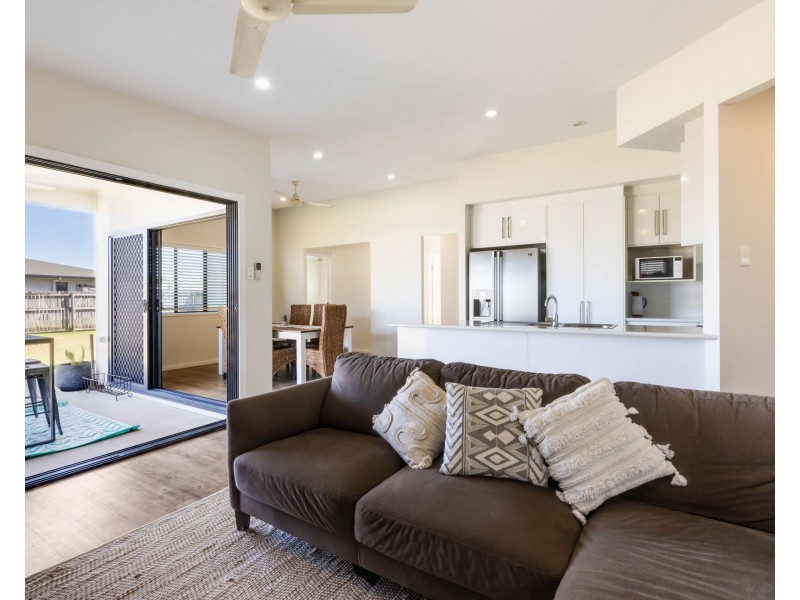64 McGrath Street, Bakers Creek QLD 4740