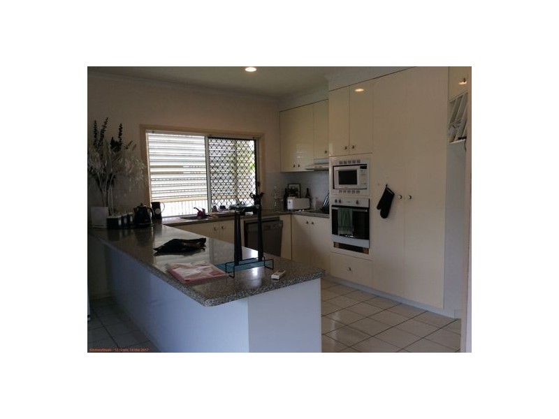 4 Oxford Crt, Andergrove QLD 4740