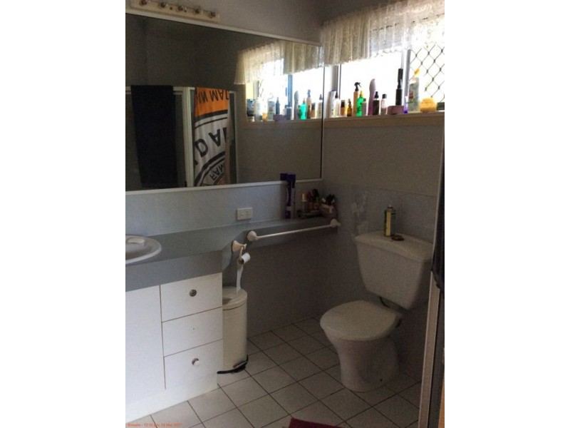 4 Oxford Crt, Andergrove QLD 4740
