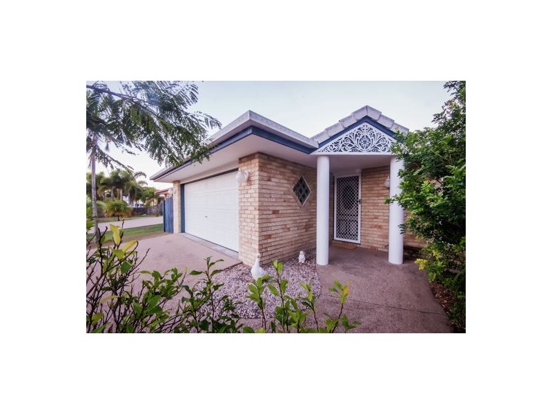 12 Spinnaker Way, Bucasia QLD 4750