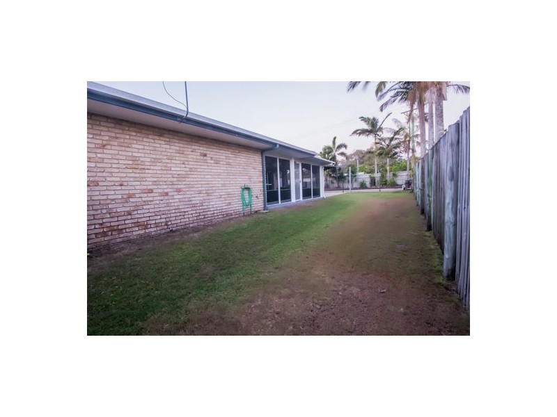 12 Spinnaker Way, Bucasia QLD 4750