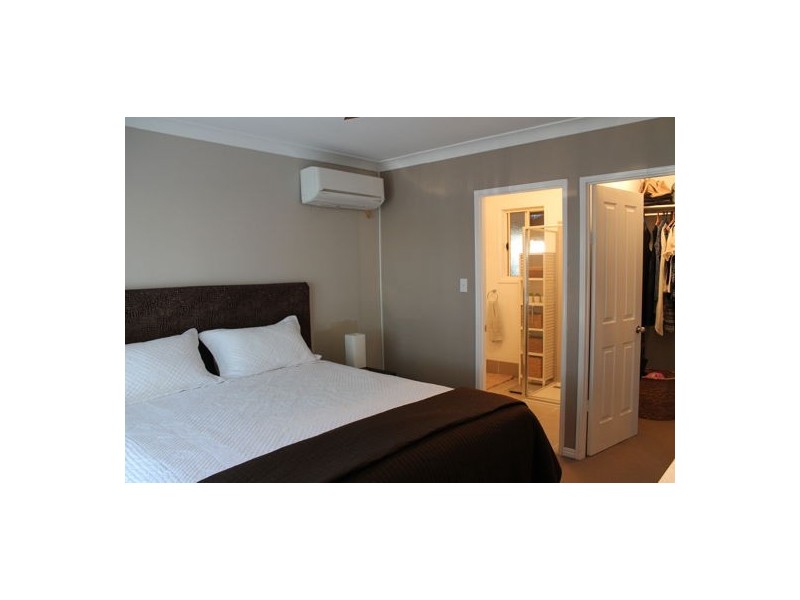 10 Beschen Court, Blacks Beach QLD 4740