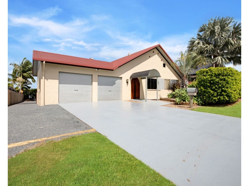7 Vailala Rise, Rural View QLD 4740