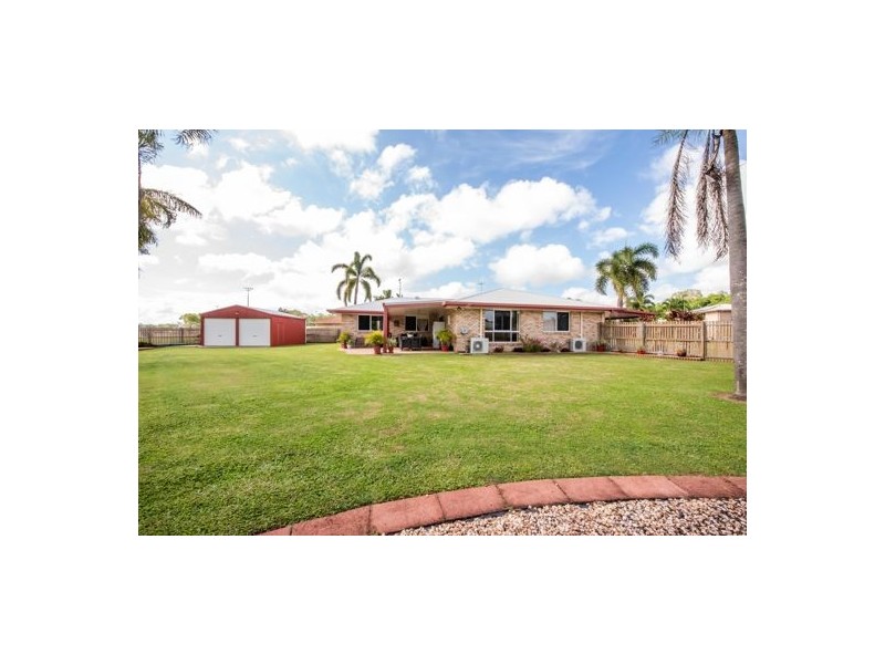 27 Frank Cowley Drive, Glenella QLD 4740