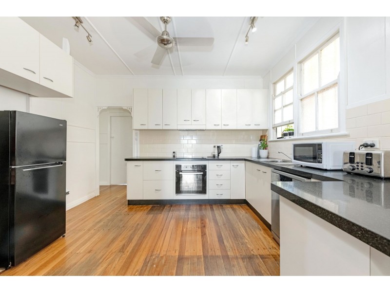 63 George Street, West Mackay QLD 4740