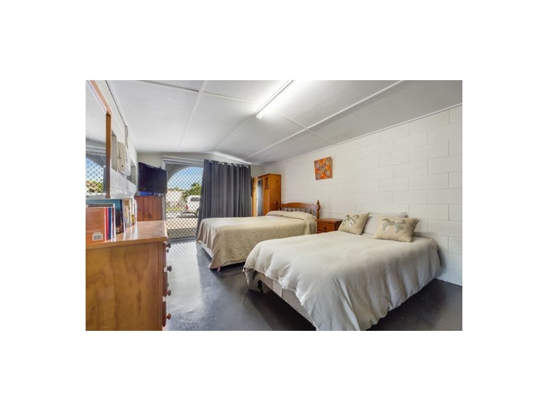 110 Donaldson Street, West Mackay QLD 4740