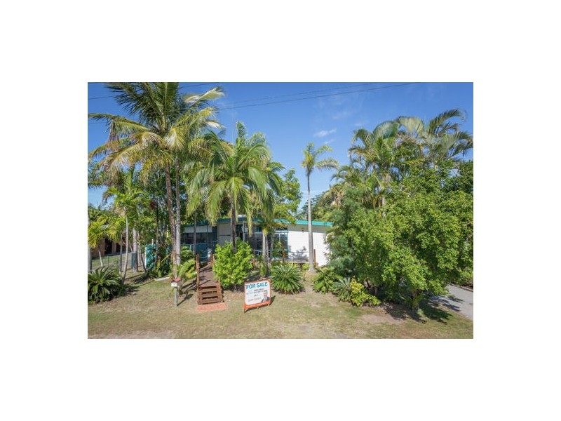 9 Emu Street, Slade Point QLD 4740