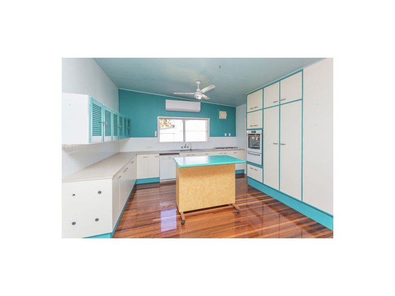 9 Emu Street, Slade Point QLD 4740