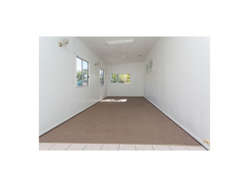 9 Emu Street, Slade Point QLD 4740