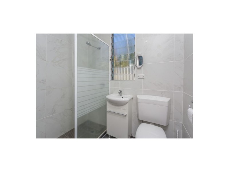 9 Emu Street, Slade Point QLD 4740