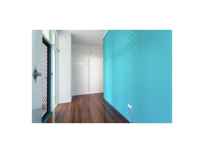 9 Emu Street, Slade Point QLD 4740