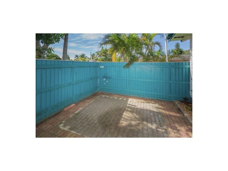 9 Emu Street, Slade Point QLD 4740