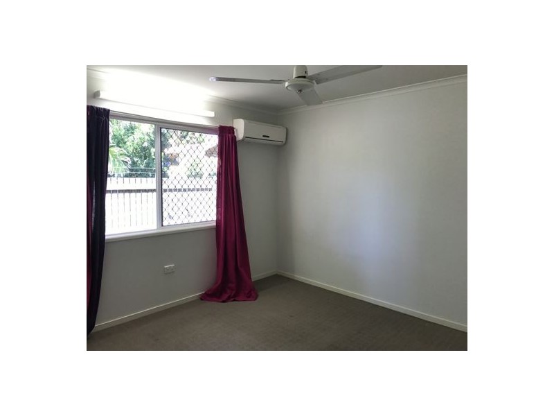 1/379 Bridge Road, West Mackay QLD 4740