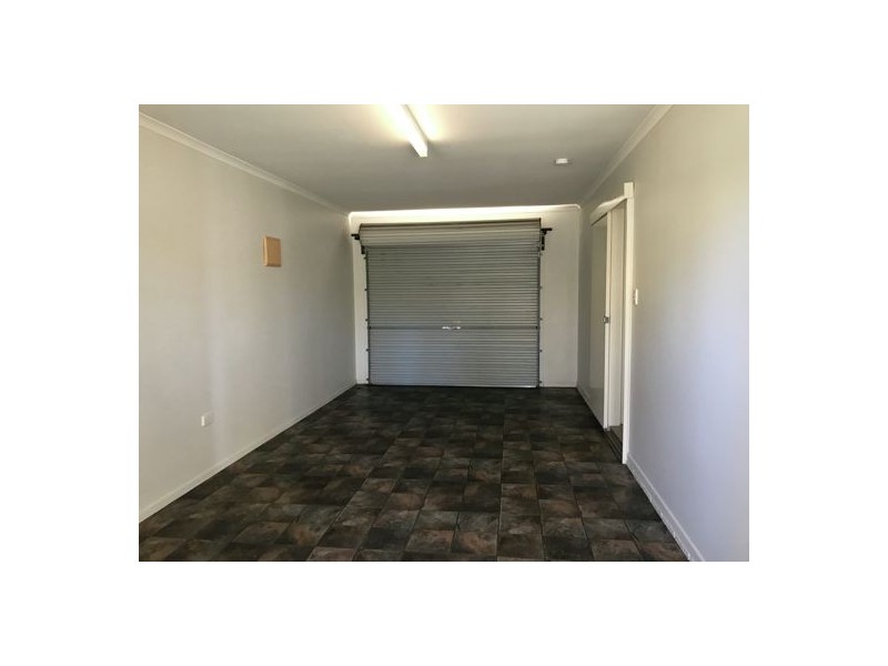 1/379 Bridge Road, West Mackay QLD 4740