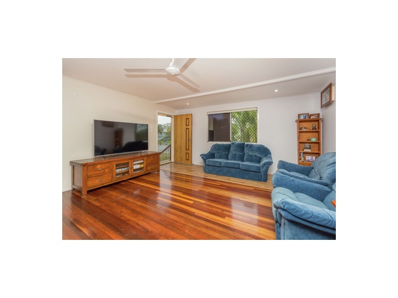 10 Graham Court, Mount Pleasant QLD 4740