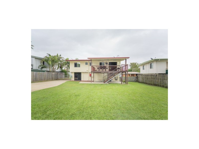 10 Graham Court, Mount Pleasant QLD 4740