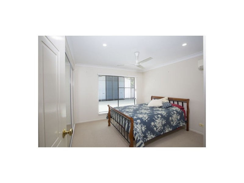 20 Michelle Crescent, Bucasia QLD 4750
