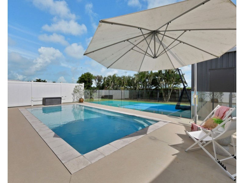 1 Shuttlewood Drive, Richmond QLD 4740