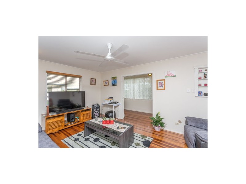 7 Holts Road, Beaconsfield QLD 4740