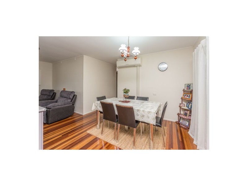 7 Holts Road, Beaconsfield QLD 4740