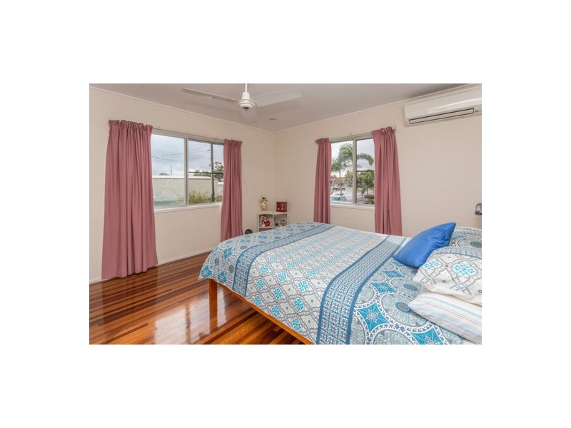 7 Holts Road, Beaconsfield QLD 4740