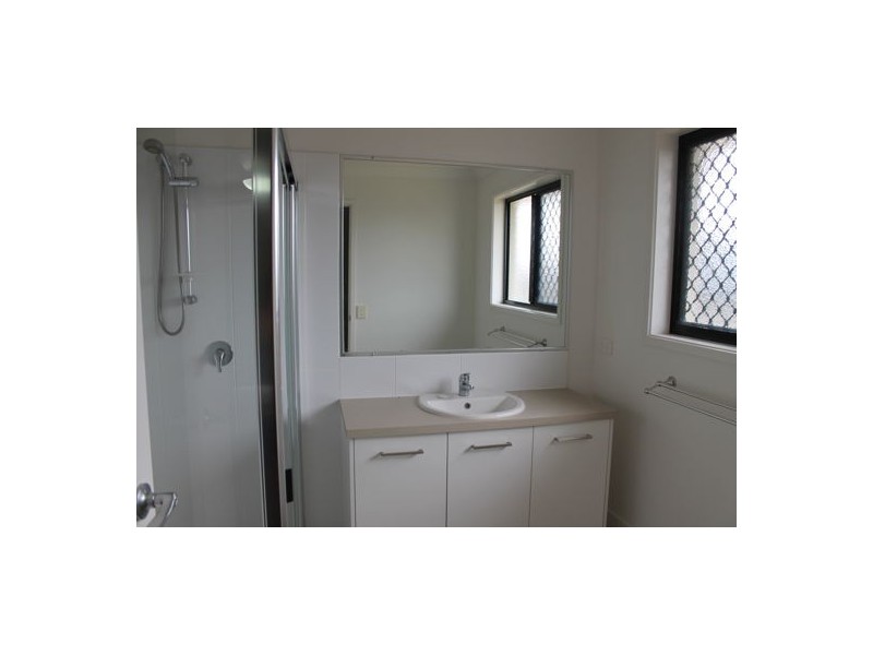 12 Hawkins Street, Bucasia QLD 4750