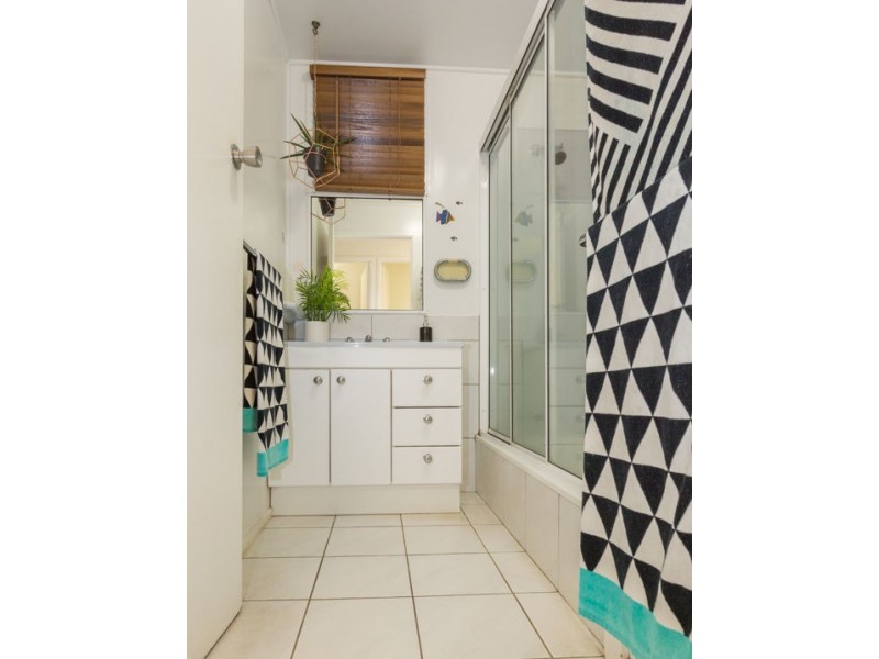 4 Keelan Street, East Mackay QLD 4740