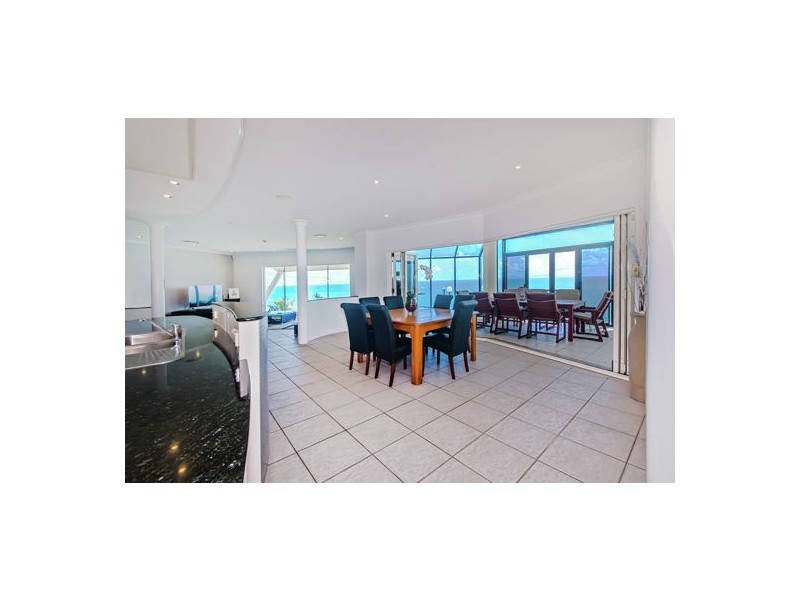 12 Ian Wood Drive, Dolphin Heads QLD 4740