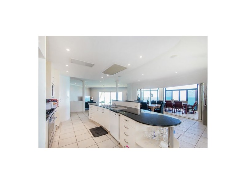 12 Ian Wood Drive, Dolphin Heads QLD 4740