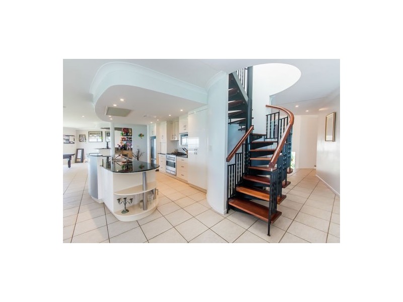 12 Ian Wood Drive, Dolphin Heads QLD 4740